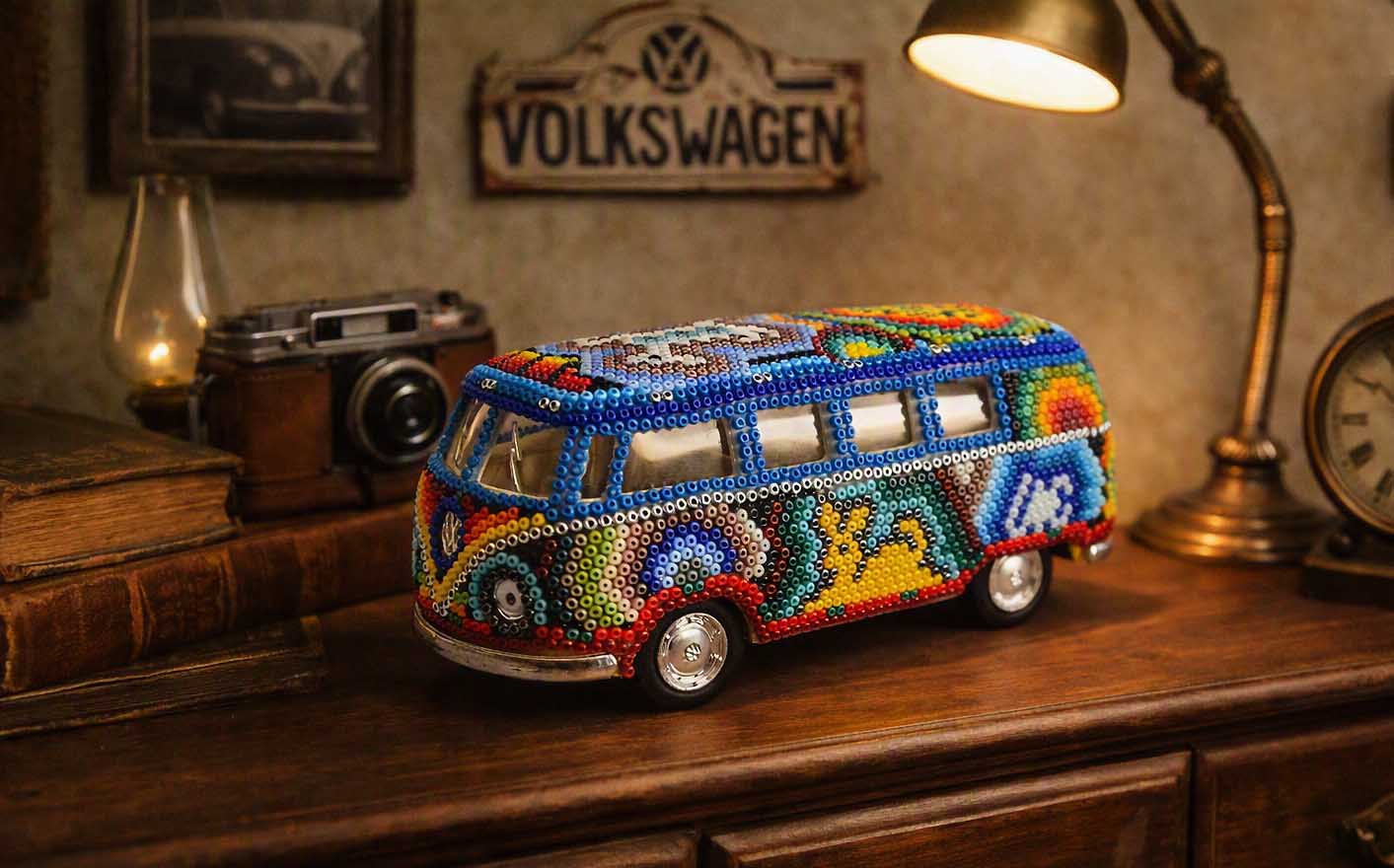 Combi de arte huichol