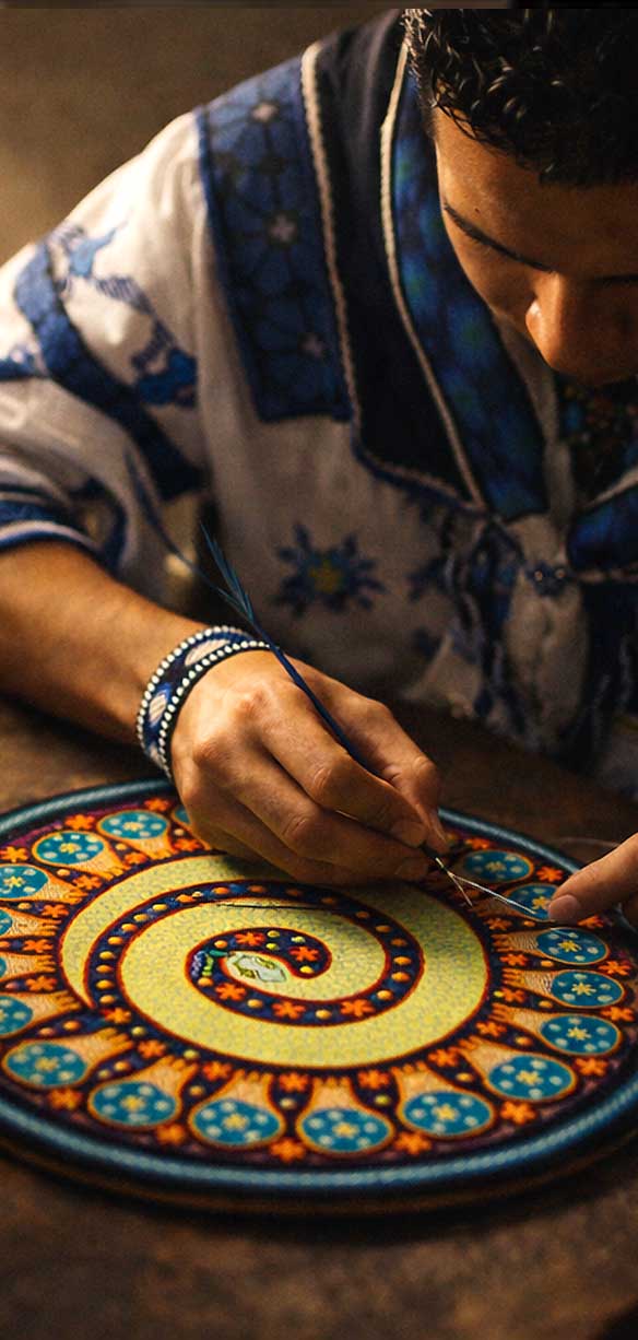 Recorte de cuadro huichol