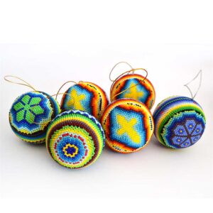 Esferas de arte huichol - Navidad