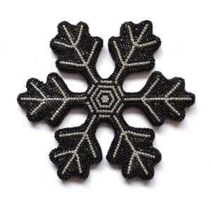 Copo de nieve con arte huichol